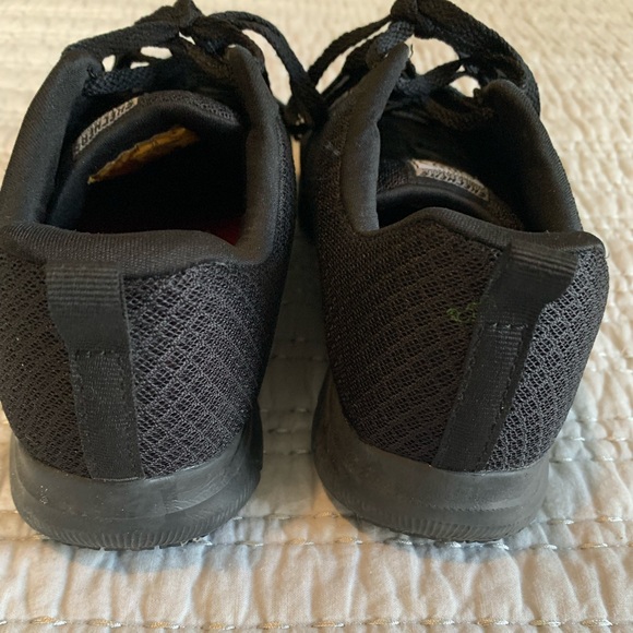 Sketchers Work Slip Resistant Relaxed Fit Air-Cooled Memory Foam Sneakers EUC - Picture 6 of 7